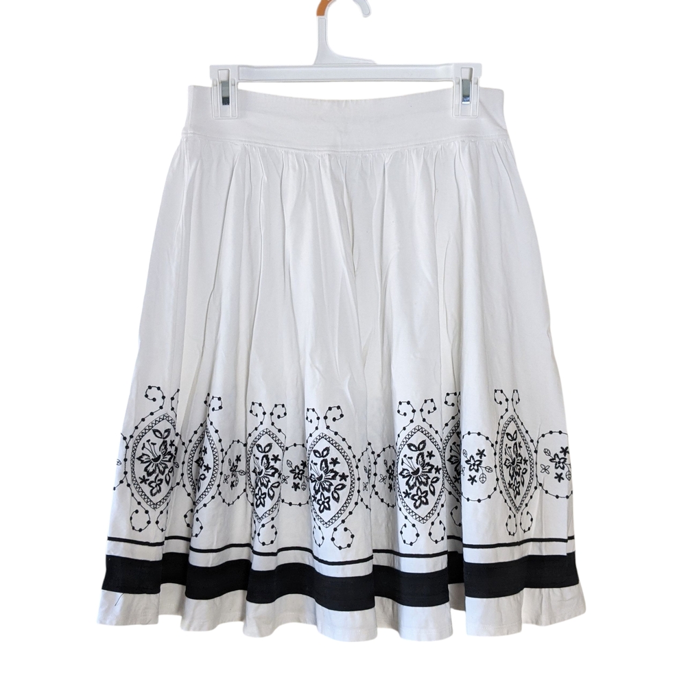 Talbots Women's White and Black A-Line Skirt with Pleats Size P